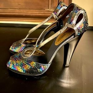 Stunning Roberto Cavalli Mermaid Metallic Sequin shoes